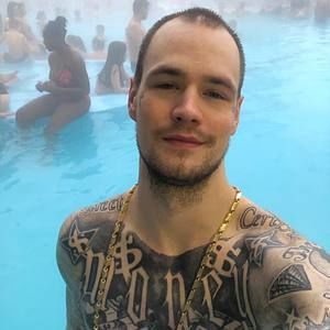 Meet your Posher, Dillon